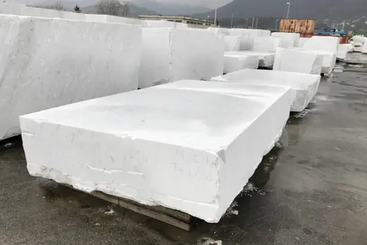 Bloque de cantera en piedra natural – Marmi di Carrara