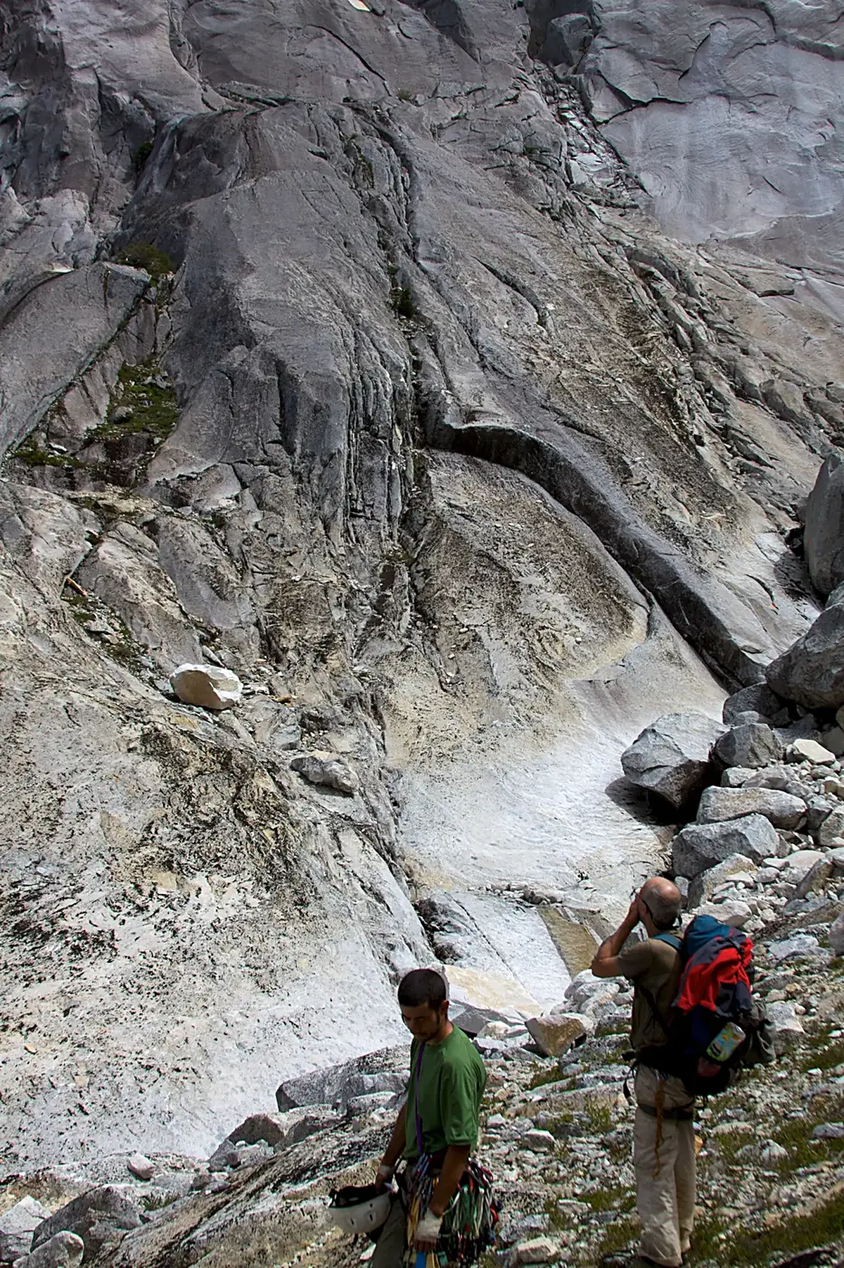 Détail de surface: Chile - Cochamó climbing 64 - climbing in Paloma (7019863553)