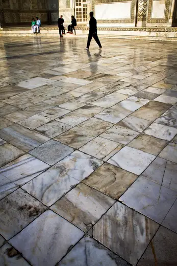 Pavimento: Floors of Marble (5580839175)