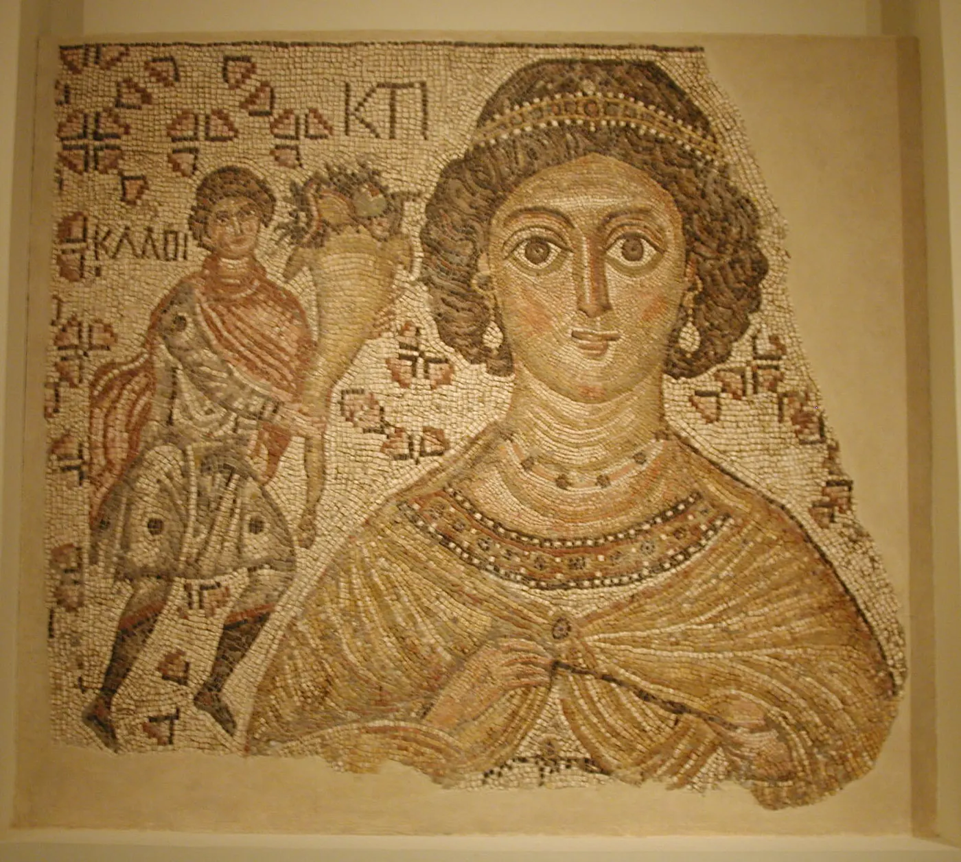 Пол: Fragment of a Floor Mosaic with a Personification of Ktisis MET temp199869AC