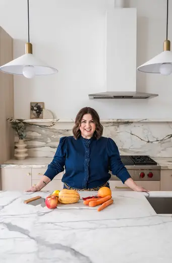 Cucina: Mary Mammoliti in her kitchen studio