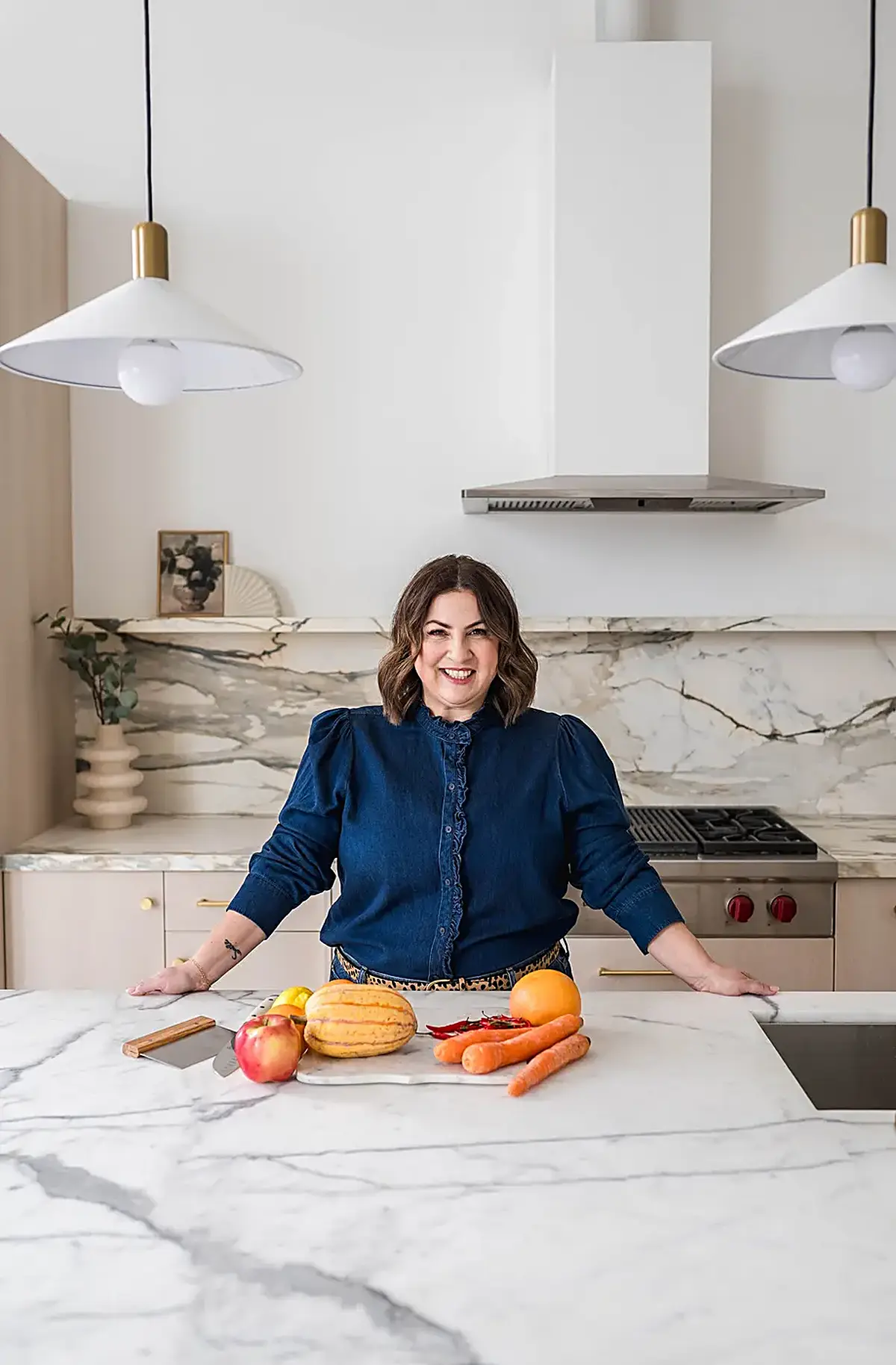Cucina: Mary Mammoliti in her kitchen studio
