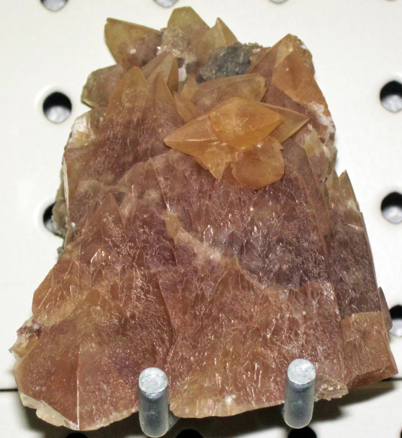 Vue de carrière: Calcite crystals (Pugh Quarry, near Custar, Ohio, USA) 9