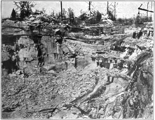 Вид карьера: Bulletin 426 Plate VI B Guilford and Waltersville Granite Company Quarry