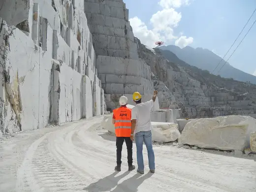 Вид карьера: Drone and Quarry