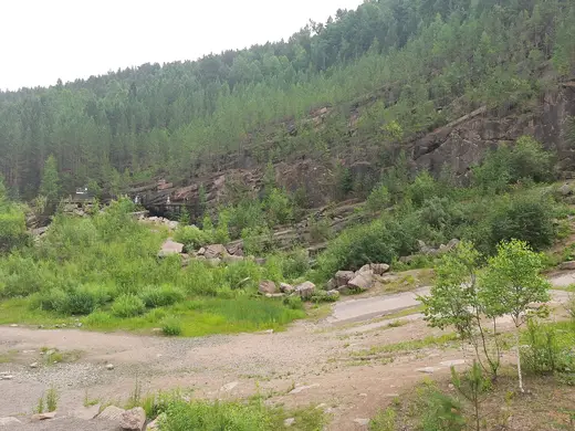Вид карьера: Krasnoyarsk Stolby granite quarry 23