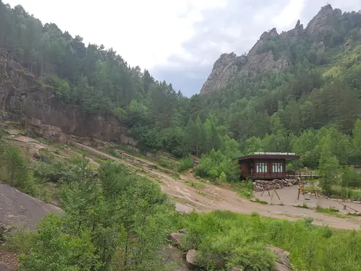 Вид карьера: Krasnoyarsk Stolby granite quarry 28