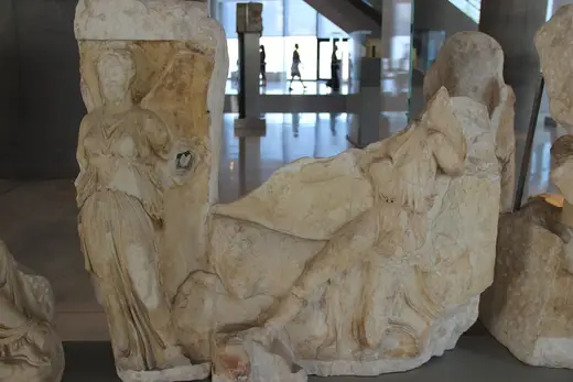 Slab surface: Athens Acropolis Museum Marble Statue (28441702215)