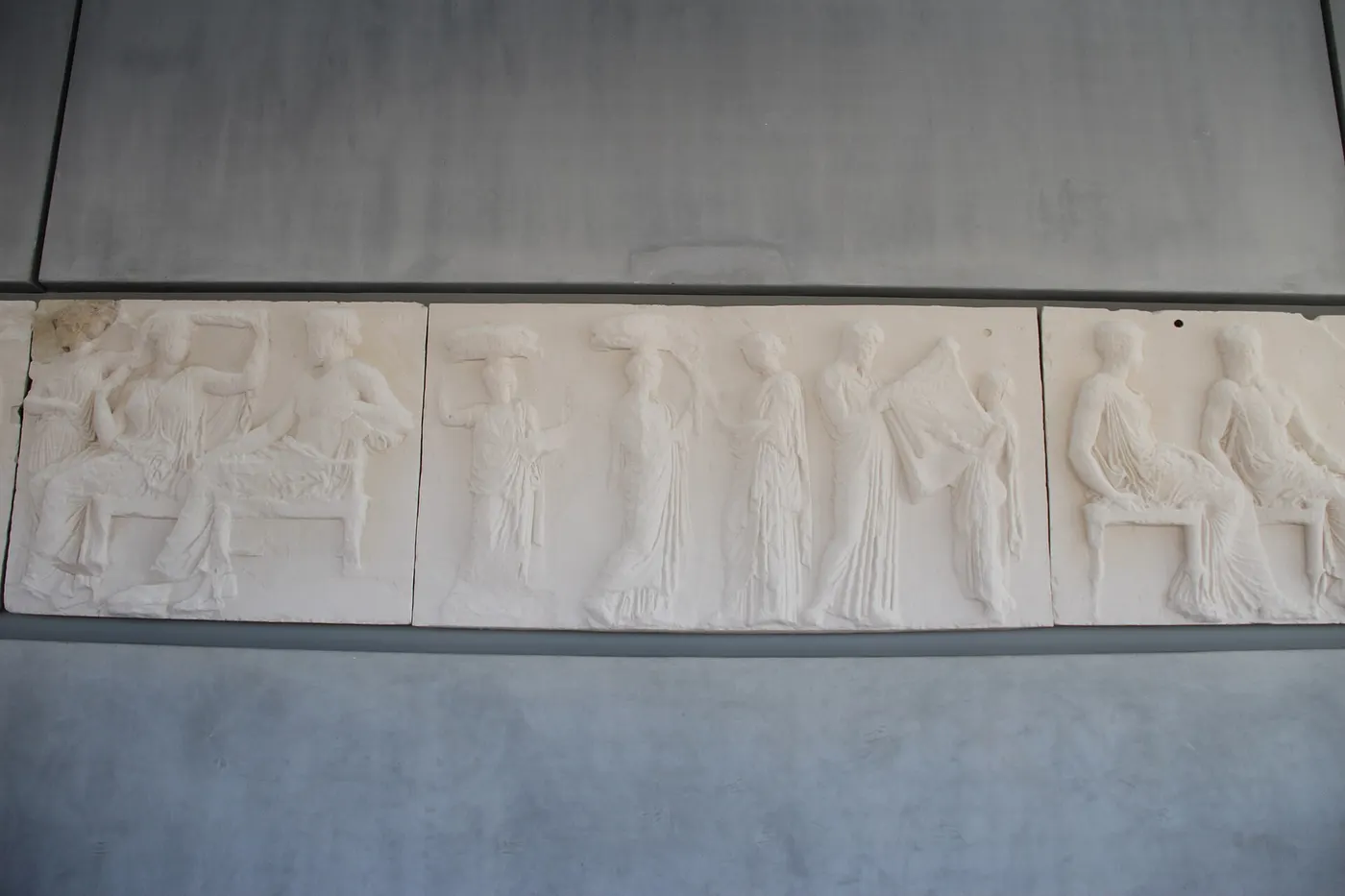 Slab surface: Athens Acropolis Museum Marble Parthenon Frieze Cast Copy with Fragment (28406720276)