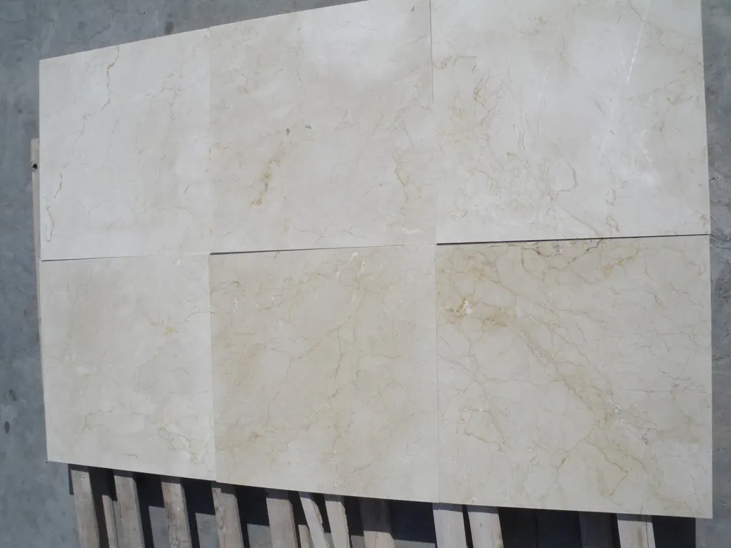 Slab surface in natural stone – Marmi di Carrara