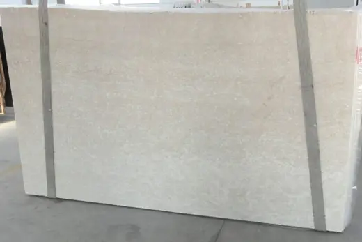 Surface de dalle en pierre naturelle – Marmi di Carrara