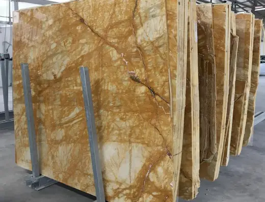 Superficie di lastra in pietra naturale – Marmi di Carrara