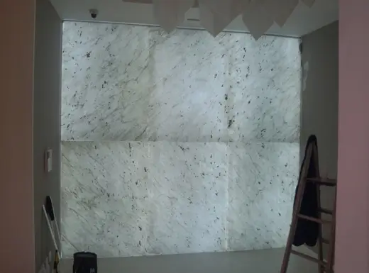 Superficie di lastra in pietra naturale – Marmi di Carrara