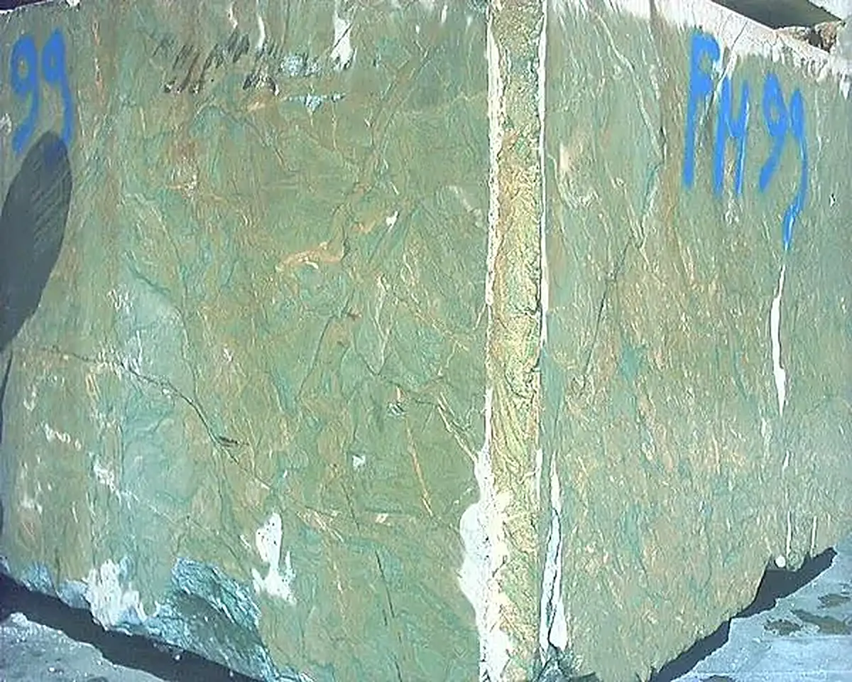 Superficie de losa en piedra natural – Marmi di Carrara