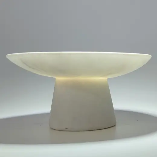 Superficie de losa: Carrara marble collared bowl