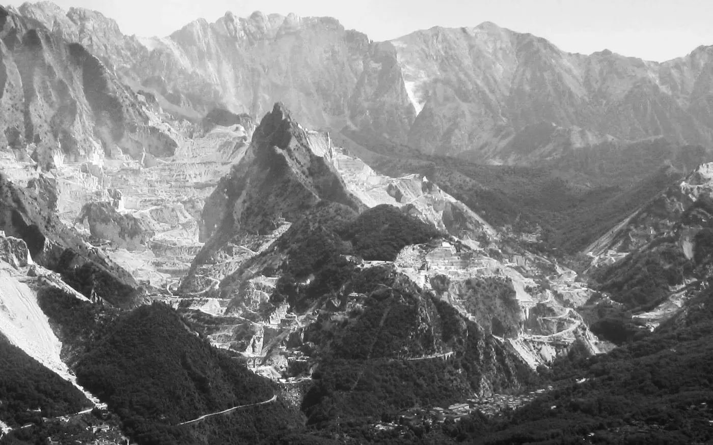 Superficie di lastra in pietra naturale – Marmi di Carrara