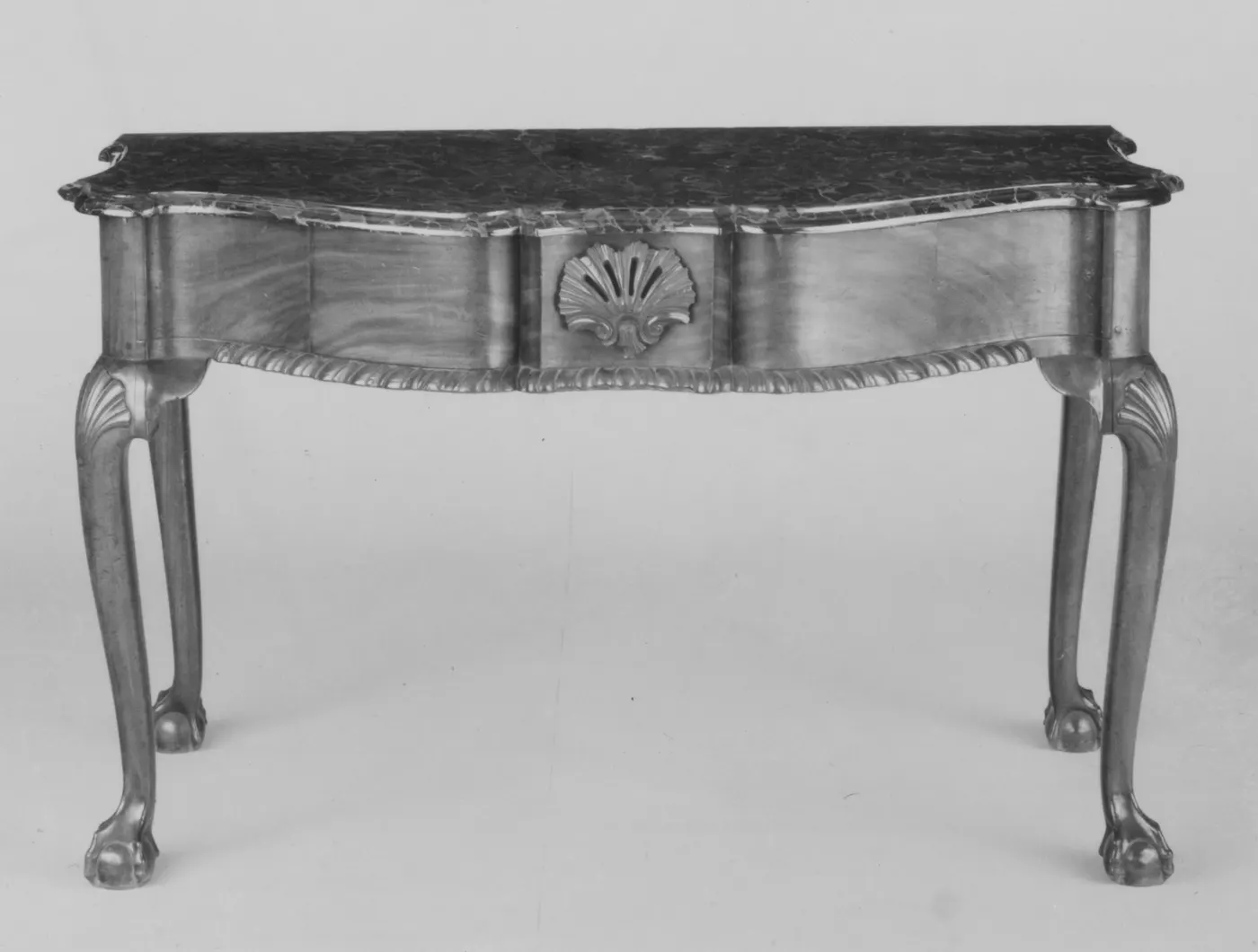 Surface de dalle: Marble-slab table MET 172348