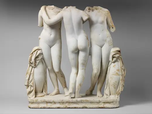 Superficie di lastra: Marble Statue Group of the Three Graces MET DP222664