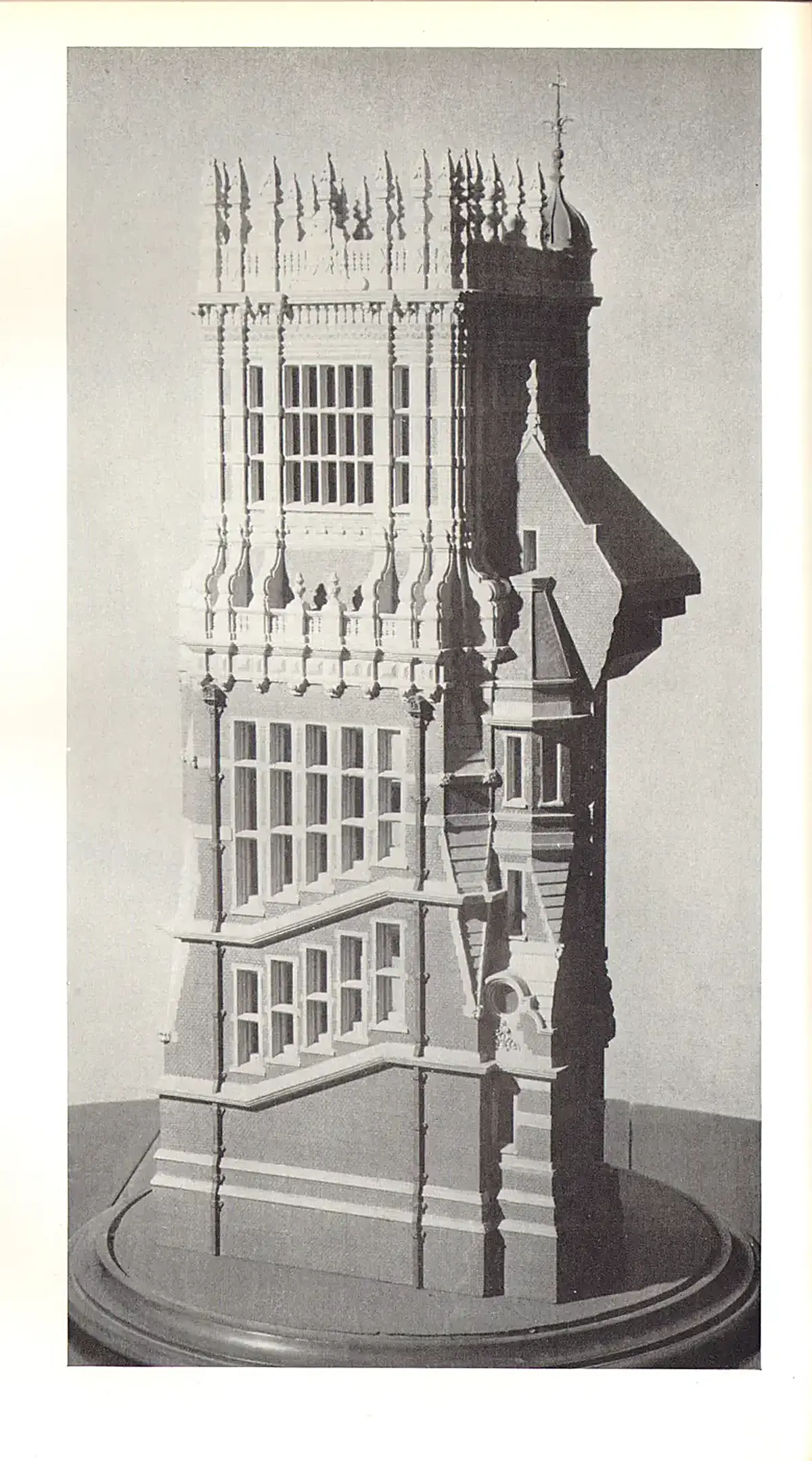 Scala: Marble Halls Physick Darby 1973 Catalogue Entry 027 Bear Wood Staircase Tower Model