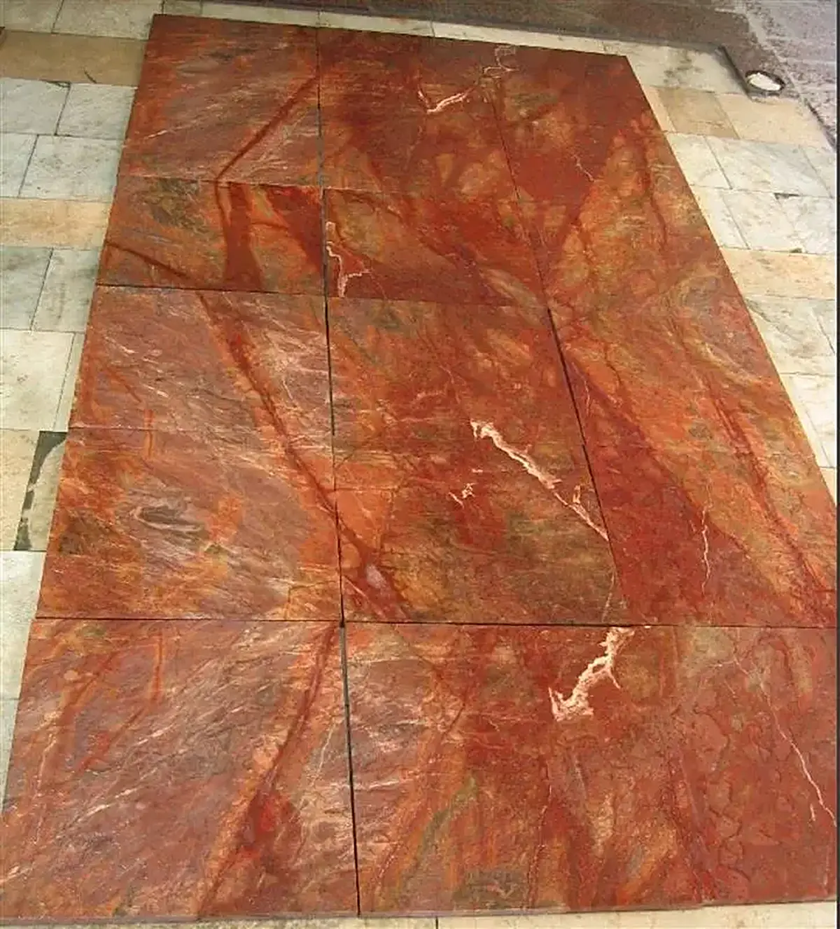 Carreaux en pierre naturelle – Marmi di Carrara