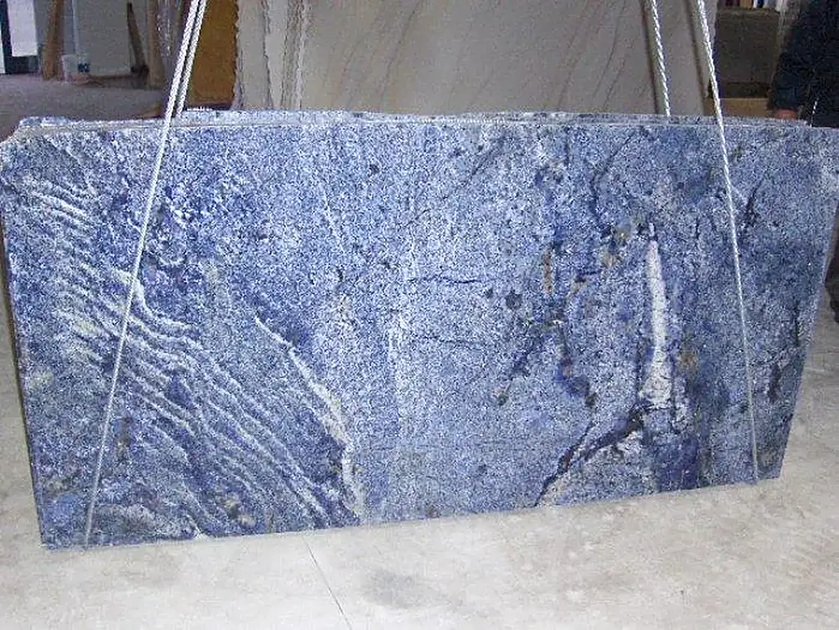 Tiles in natural stone – Marmi di Carrara