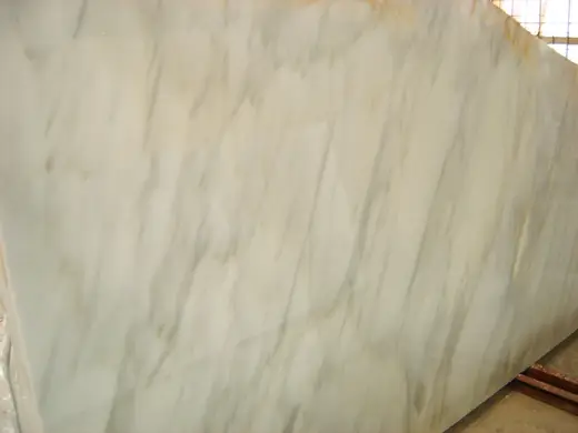 Профили и плинтусы из натурального камня – Marmi di Carrara