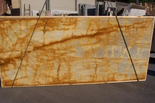 Giallo Siena marble slab surface – Marmi di Carrara – gold, charcoal (35)