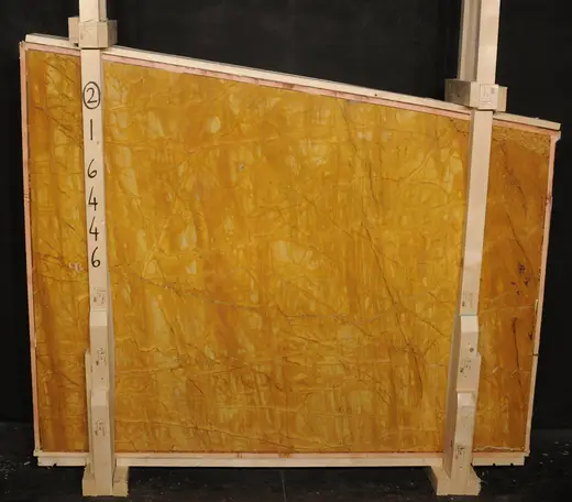 Giallo Siena marmo, superficie di lastra – Marmi di Carrara – oro, nero (5)