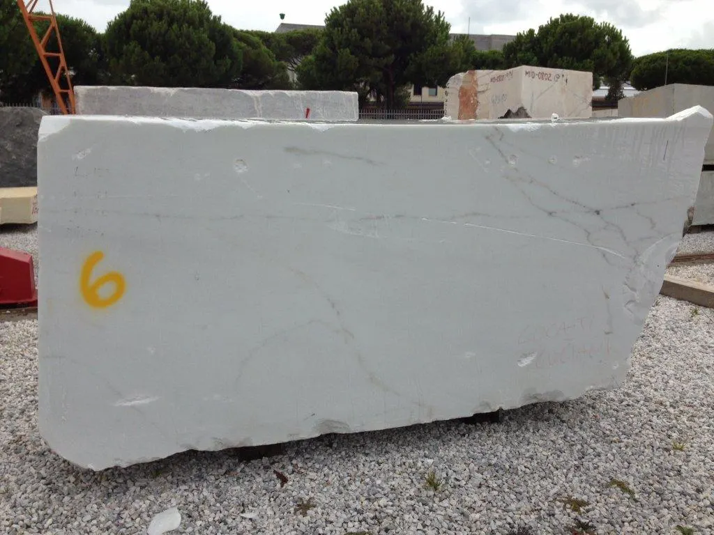 Gold Vein Locati mármol, superficie de losa – Marmi di Carrara – gris, antracita (9)