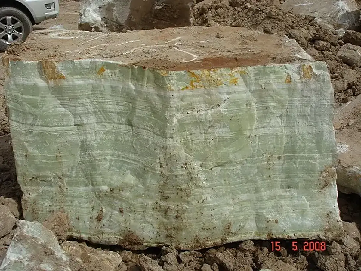 Green Onyx Onyx, Plattenoberfläche – Marmi di Carrara – grau, braun (9)