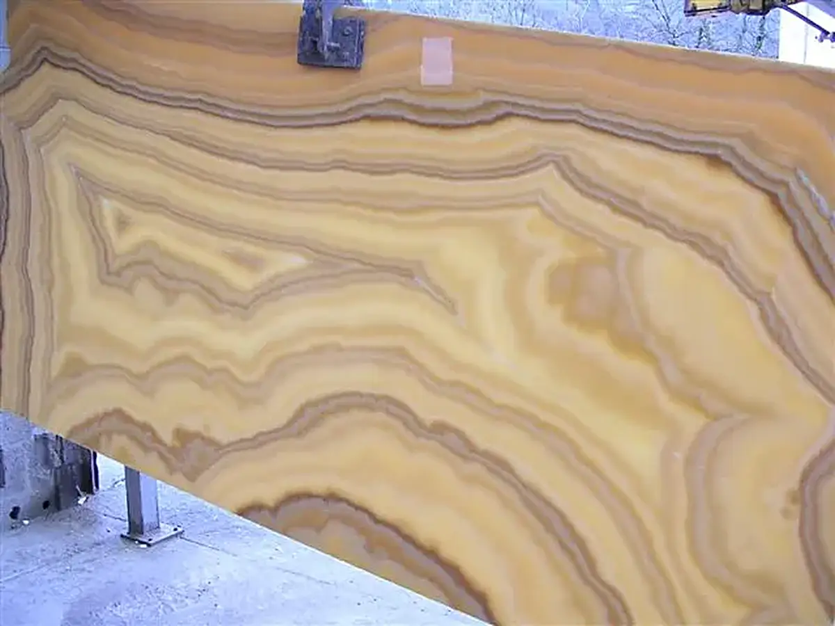 Honey Onyx marbre, surface de dalle – Marmi di Carrara – beige, gris (11)