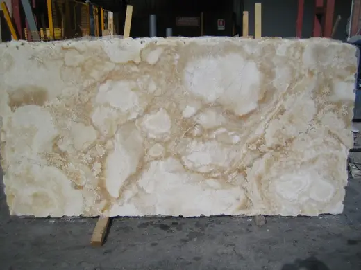 Honey Onyx marmo, superficie di lastra – Marmi di Carrara – grigio, antracite (13)