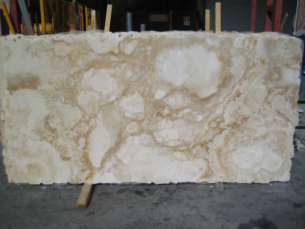 Honey Onyx Marmor, Plattenoberfläche – Marmi di Carrara – grau, anthrazit (13)