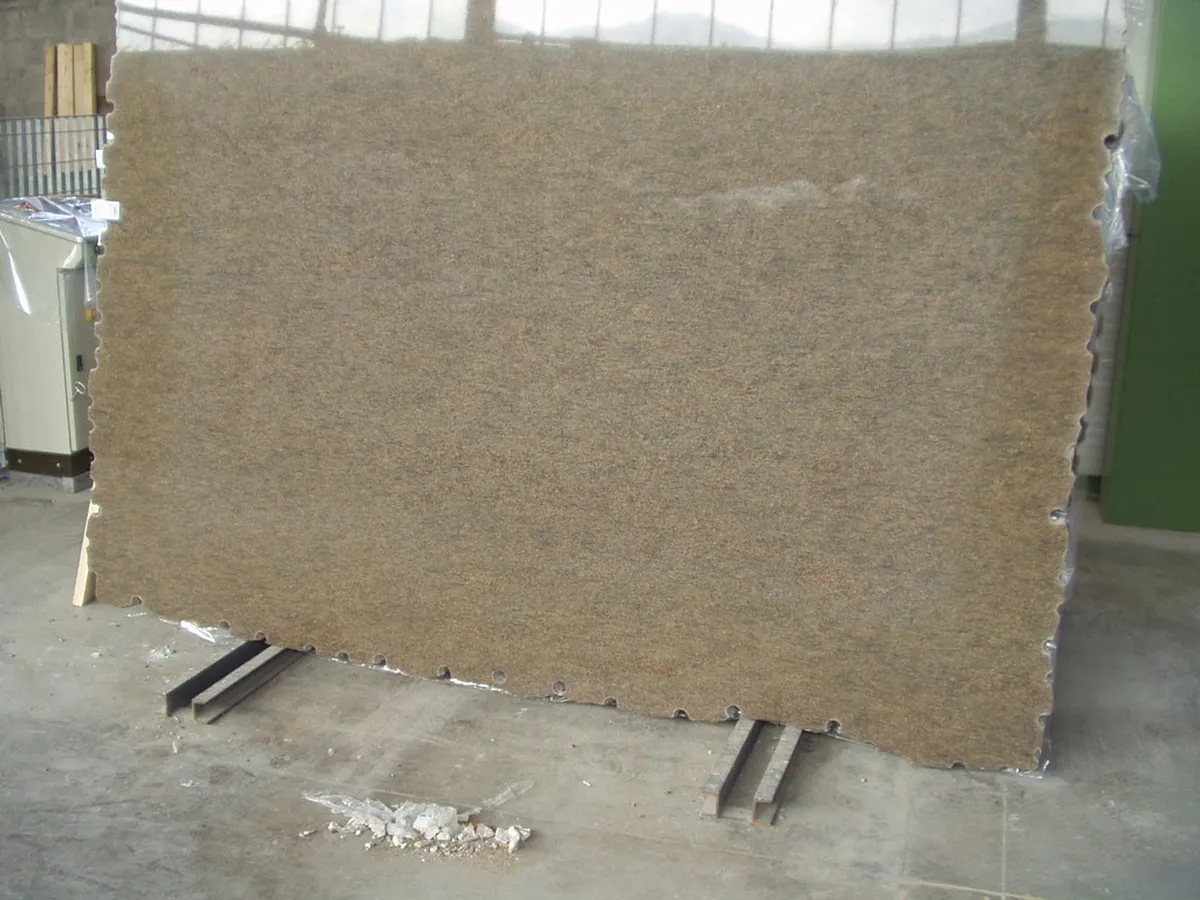Juparana Brown Marmor, Plattenoberfläche – Marmi di Carrara – grau, grün (2)