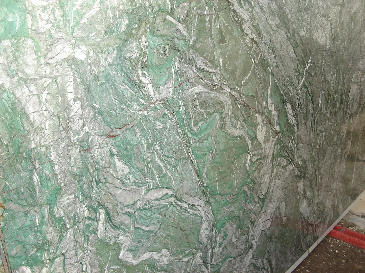 Malachite marble slab surface – Marmi di Carrara – grey, green (11)