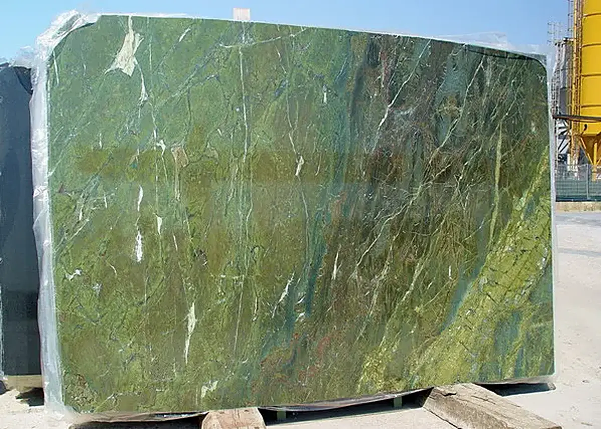 Matisse mármol, superficie de losa – Marmi di Carrara – gris, verde (1)