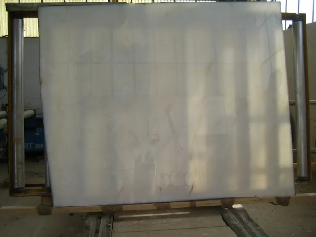 Onice Bianco Onyx, Plattenoberfläche – Marmi di Carrara – grau, anthrazit (41)