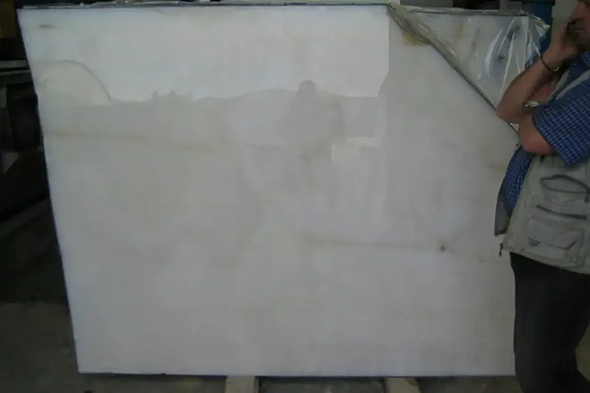 Onice Bianco onyx slab surface – Marmi di Carrara – grey, black (44)