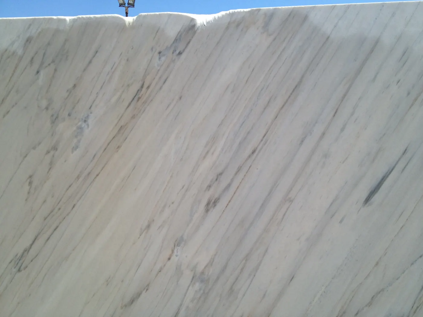 Palissandro Extra мрамор, поверхность плиты – Marmi di Carrara – серый, светло-серый (2)