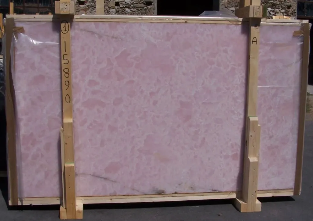 Pink Onyx onyx slab surface – Marmi di Carrara – grey, charcoal (20)