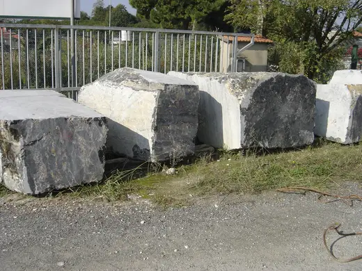 Portoro marbre, bloc de carrière – Marmi di Carrara – gris, vert (24)