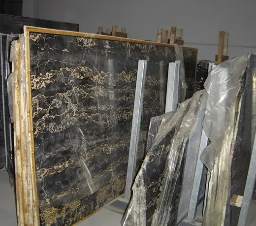 Portoro marbre, surface de dalle – Marmi di Carrara – anthracite, vert (40)