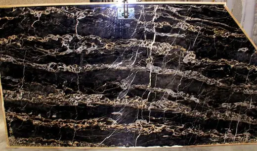 Portoro marbre, surface de dalle – Marmi di Carrara – noir, anthracite (44)