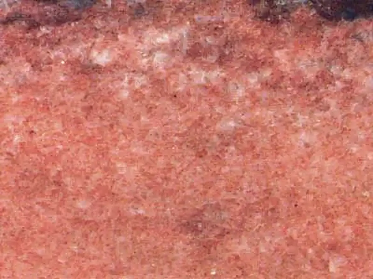 Rosa Brasil marmo, campione lucido – Marmi di Carrara – oro, rosso ruggine (1)