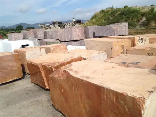 Rosso Damasco marble quarry block – Marmi di Carrara – brown, grey (20)