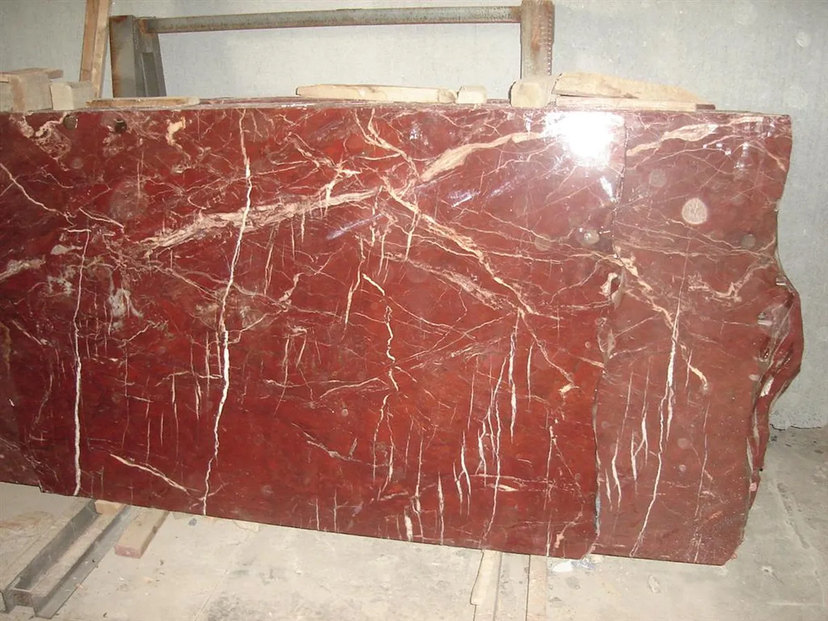 Rosso Diaspro marbre, surface de dalle – Marmi di Carrara – rouge rouille, gris (15)