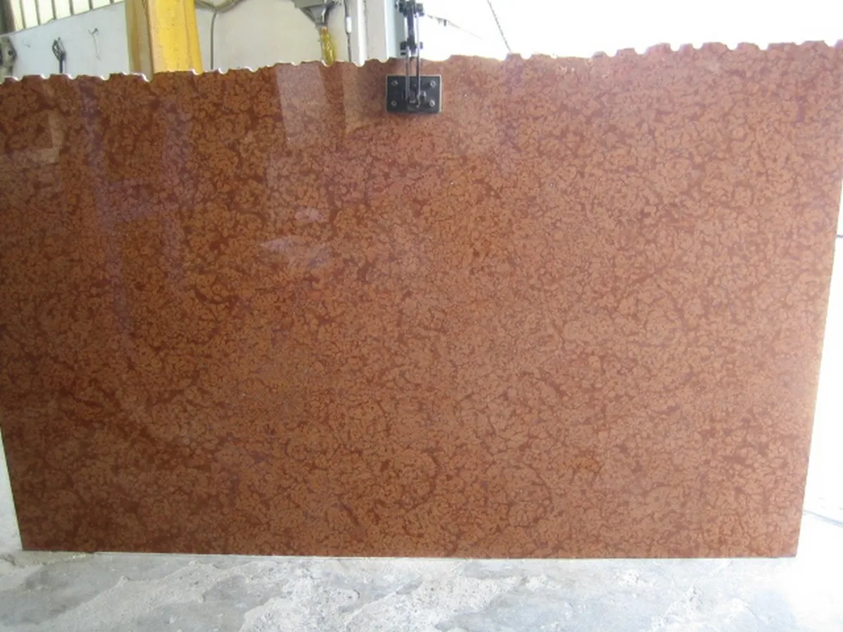 Rosso Verona calcaire, surface de dalle – Marmi di Carrara – doré, brun (5)