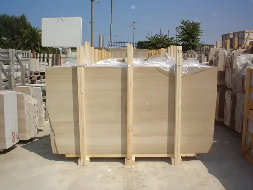 Serpeggiante limestone slab surface – Marmi di Carrara – beige, grey (3)