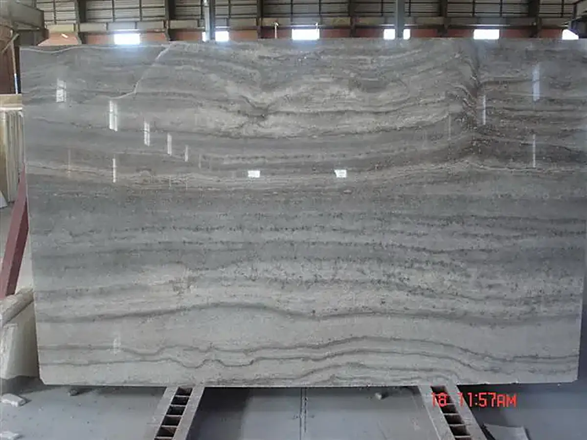 Silver Travertine travertino, superficie di lastra – Marmi di Carrara – grigio, antracite (2)