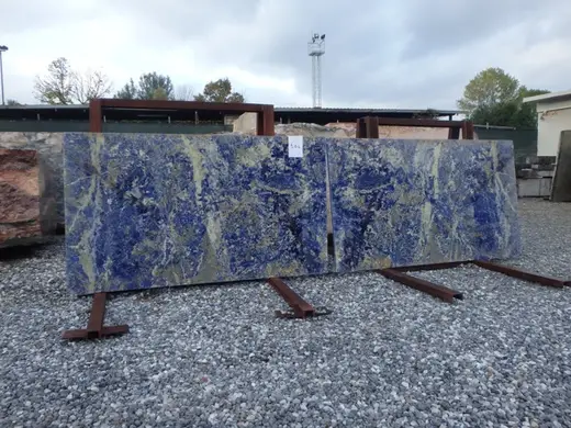 Sodalite Blue marble slab surface – Marmi di Carrara – grey, charcoal (2)